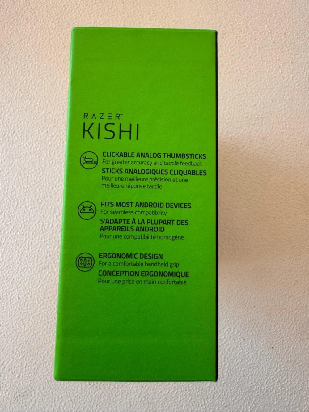 Razer Kishi Mobile Gaming Controller - Black with Green Accents NEW